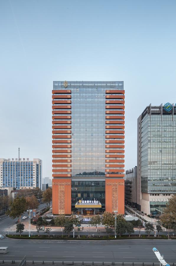 Jinan Luxury Blue Horizon Hotel Экстерьер фото