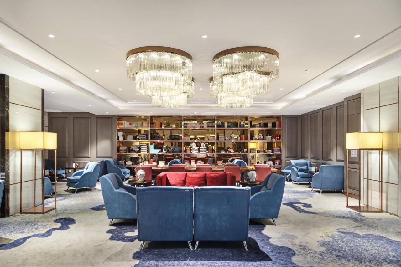 Jinan Luxury Blue Horizon Hotel Экстерьер фото
