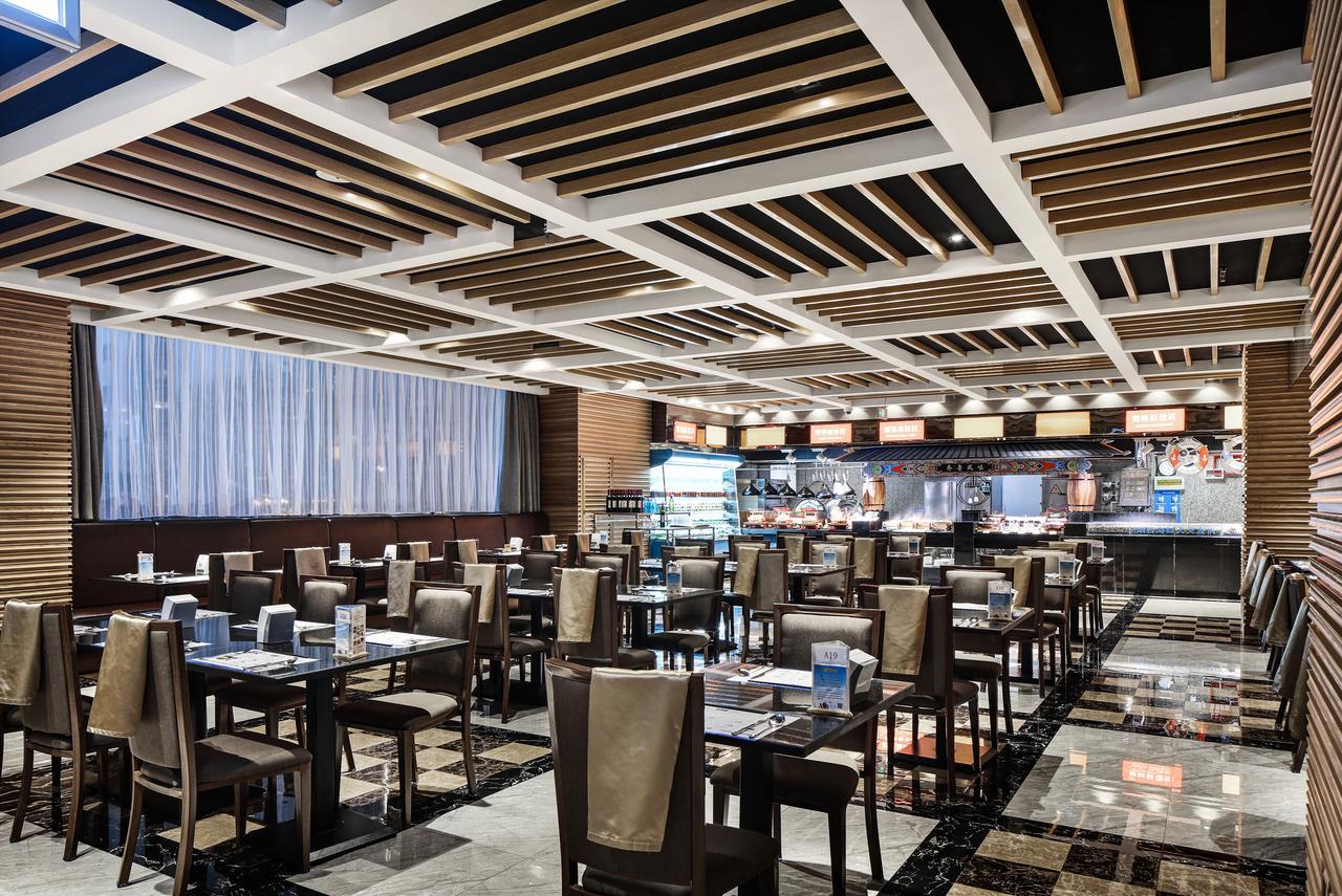 Jinan Luxury Blue Horizon Hotel Экстерьер фото