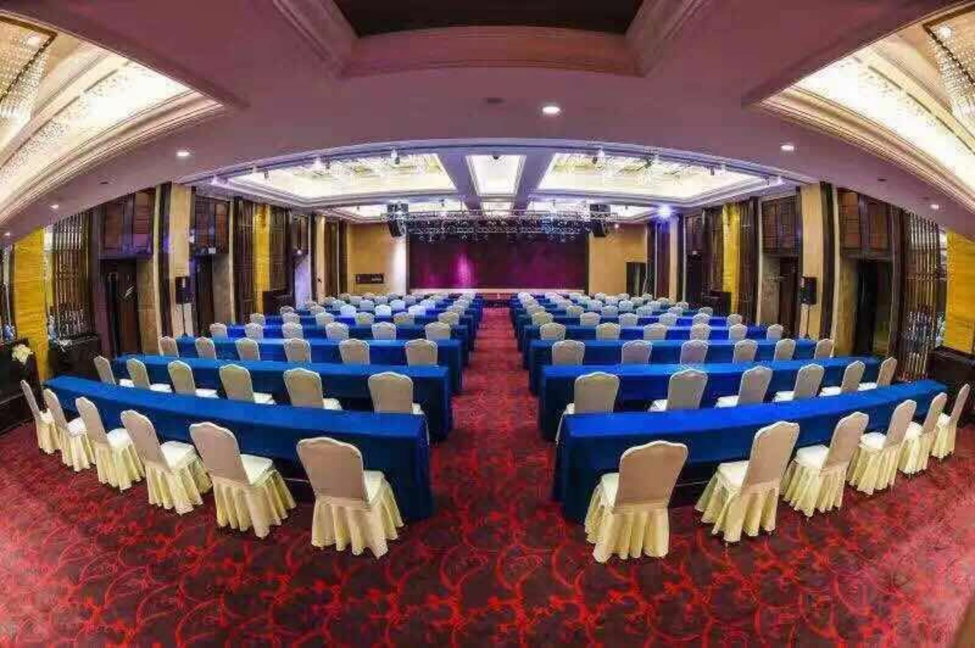 Jinan Luxury Blue Horizon Hotel Экстерьер фото