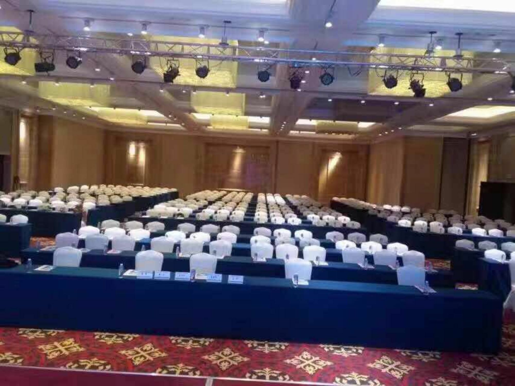 Jinan Luxury Blue Horizon Hotel Экстерьер фото